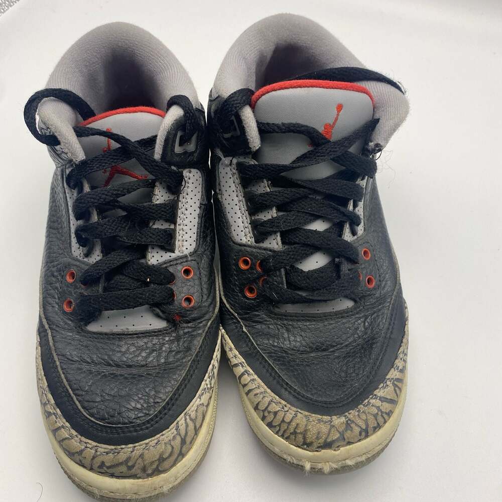 Nike Air Jordan 3 Retro Black Cement 2001 Size 4Y